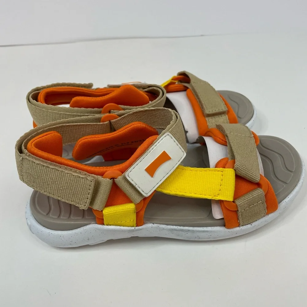 New Kid’s Unisex Camper Tan, Yellow, Orange Wous Sandals Size 31 EU